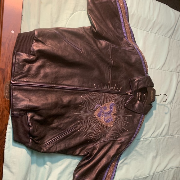 PELLE PELLE - Picture 5 of 11